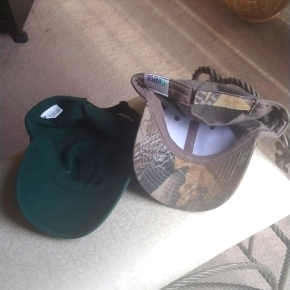 2 WIDIA COMP. HAT'S - Picture 2 of 3